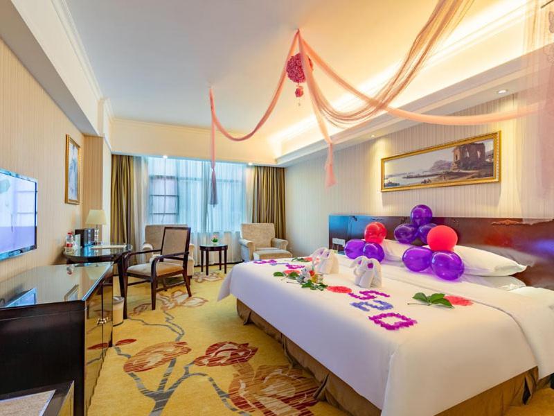 Vienna Hotel Baoan Liutang Xin'an  Exteriér fotografie